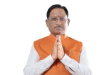 अटल बिहारी वाजपेयी की जयंती पर सुशासन दिवस: मुख्यमंत्री  विष्णु देव साय ने किया नमन