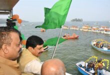 प्रदेश में जल-पर्यटन का केंद्र बनेगी शिकारा सेवा : मुख्यमंत्री डॉ. यादव भोपाल में ही पर्यटकों को मिलेगा कश्मीर की डल झील जैसा लुत्फ प्रदेश के जल-पर्यटन को राष्ट्रीय पटल पर मिलेगी एक नई पहचान पर्यटकों को प्रकृति की गोद में सुकून के पल बिताने का मिलेगा मौका मुख्यमंत्री डॉ. यादव ने किया बड़े तालाब के बोट क्लब पर 20 नवीन शिकारा नाव सेवा का शुभारंभ प्रदेश में जल-पर्यटन का केंद्र बनेगी शिकारा सेवा : मुख्यमंत्री डॉ. यादव भोपाल में ही पर्यटकों को मिलेगा कश्मीर की डल झील जैसा लुत्फ प्रदेश के जल-पर्यटन को राष्ट्रीय पटल पर मिलेगी एक नई पहचान पर्यटकों को प्रकृति की गोद में सुकून के पल बिताने का मिलेगा मौका मुख्यमंत्री डॉ. यादव ने किया बड़े तालाब के बोट क्लब पर 20 नवीन शिकारा नाव सेवा का शुभारंभ