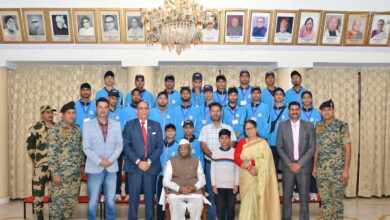 ‘भारत दर्शन अभियान’ के तहत कश्मीर से राजस्थान आए विद्यार्थी— राज्यपाल श्री बागडे से कश्मीर के 25 विद्यार्थियों ने की मुलाकात ‘भारत दर्शन अभियान’ के तहत कश्मीर से राजस्थान आए विद्यार्थी— राज्यपाल श्री बागडे से कश्मीर के 25 विद्यार्थियों ने की मुलाकात