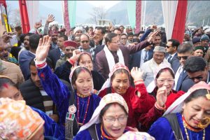 राज्य सरकार स्थानीय उत्पादों और पर्यटन को बढ़ावा देने के लिए प्रतिबद्ध: मुख्यमंत्री