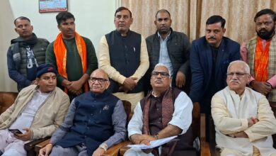 राज्य सरकार के दो वर्ष पूर्ण— धौलपुर जिला प्रभारी मंत्री श्री जवाहर सिंह बेढम एवं अशोक परनामी ने प्रेस वार्ता कर उपलब्धियों की जानकारी दी