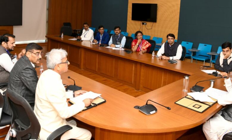 राज्यपाल बागडे ने जेएनवीयू में उच्च शिक्षा गुणवत्ता एवं नई शिक्षा नीति से संबंधित विशेष समीक्षा बैठक ली