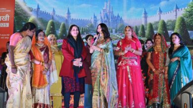 सरस राजसखी राष्ट्रीय मेला 2025— एक मंच पर पूरा भारत, 350 से अधिक स्वयं सहायता समूहों की सशक्त पहचान बना सरस राजसखी मेला सरस राजसखी राष्ट्रीय मेला 2025— एक मंच पर पूरा भारत, 350 से अधिक स्वयं सहायता समूहों की सशक्त पहचान बना सरस राजसखी मेला