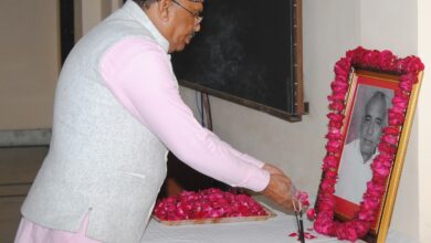 पूर्व विधान सभा अध्‍यक्ष स्वर्गीय समर्थ लाल मीणा को विधानसभा में पुष्पाजंलि